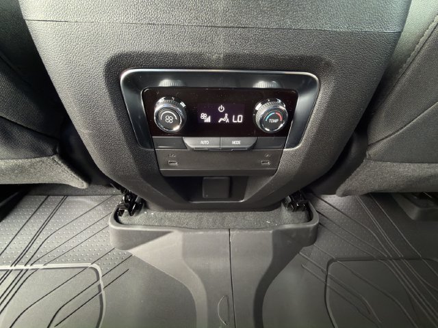 New 2026 Chevrolet Suburban LS RWD image 19
