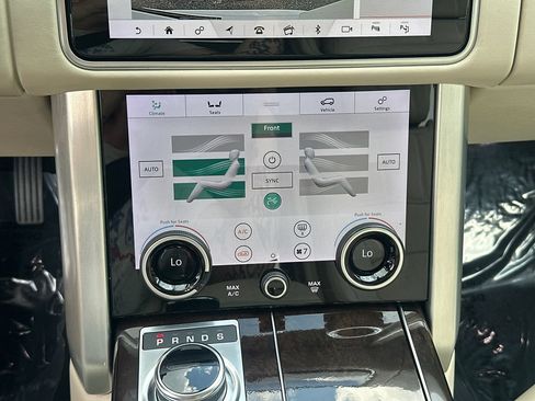 Used 2020 Land Rover Range Rover HSE AWD/4WD image 27