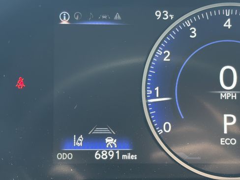 Used 2024 Lexus RX 350 FWD w/ Technology Package image 2