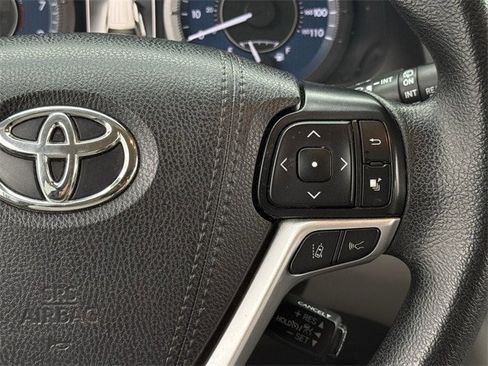 Used 2019 Toyota Sienna LE image 13