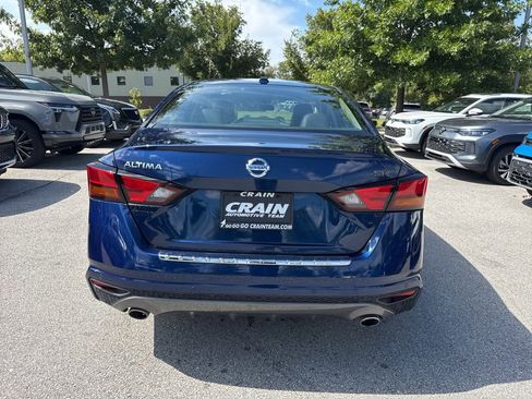 Used 2022 Nissan Altima 2.5 SR image 4