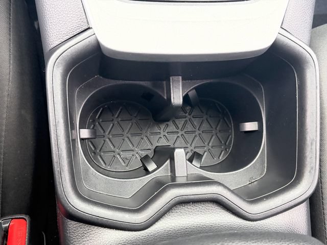 Used 2025 Toyota RAV4 XLE AWD/4WD image 26