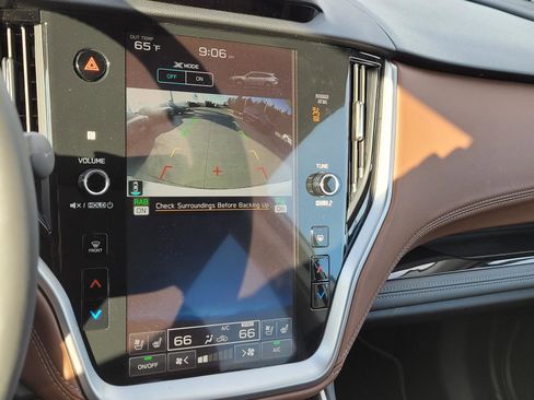 Certified 2025 Subaru Outback Touring XT image 10