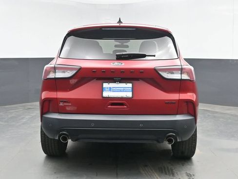 Used 2022 Ford Escape SEL w/ SEL Stealth AWD Package image 9