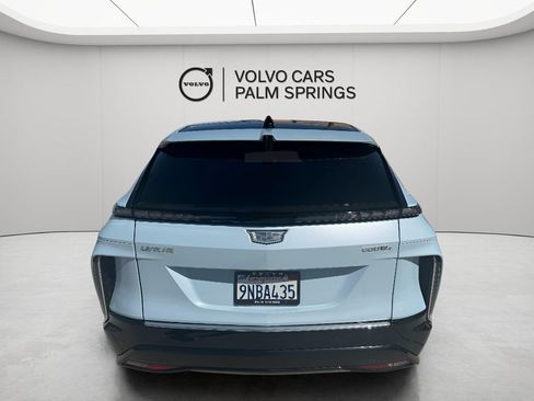 Used 2024 Cadillac Lyriq Luxury w/ LPO, Floor Liner Package AWD/4WD image 6