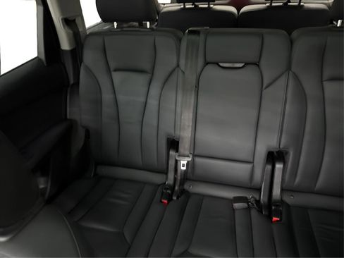 Used 2022 Audi Q7 3.0T Premium image 38