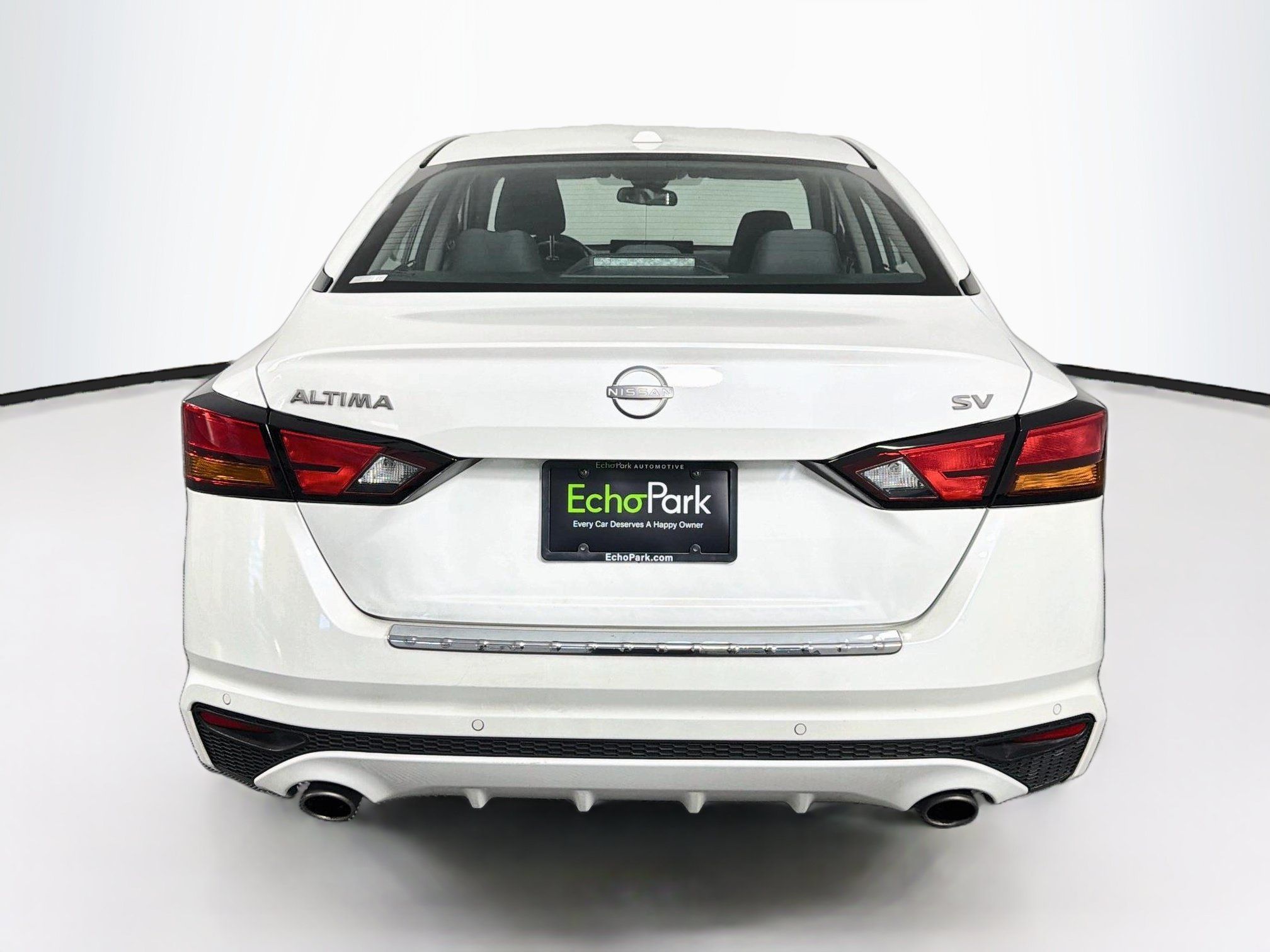 Used 2023 Nissan Altima 2.5 SV w/ SV Premium Package FWD image 7