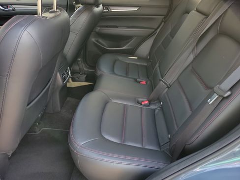 Used 2024 MAZDA CX-5 Carbon Edition image 9