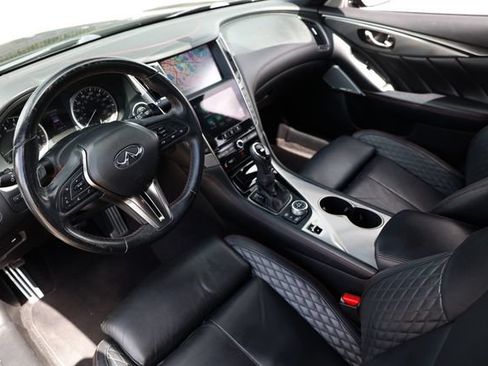 Used 2018 INFINITI Q50 Red Sport 400 w/ Sensory Package (Sport) RWD image 6