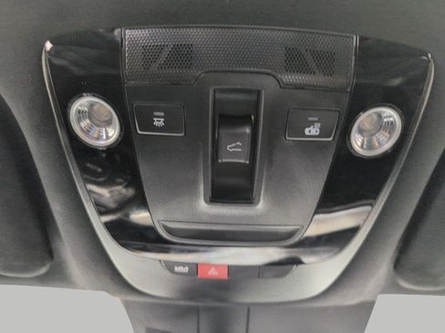 Used 2024 Kia Sorento SX Prestige AWD/4WD image 18