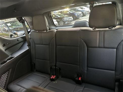 Used 2024 Chevrolet Tahoe RST w/ Luxury Package image 27