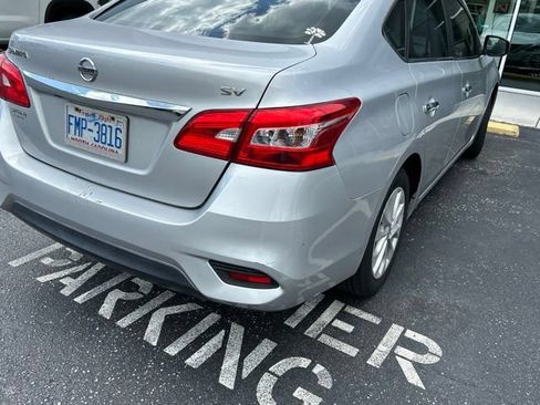 Used 2019 Nissan Sentra SV FWD image 9