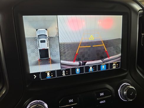 Used 2021 GMC Sierra 1500 AT4 w/ AT4 Premium Package image 24