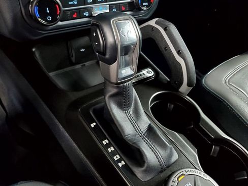 Used 2022 Ford Bronco Outer Banks image 17