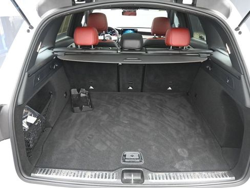 Used 2021 Mercedes-Benz GLC 300 w/ AMG Line image 23