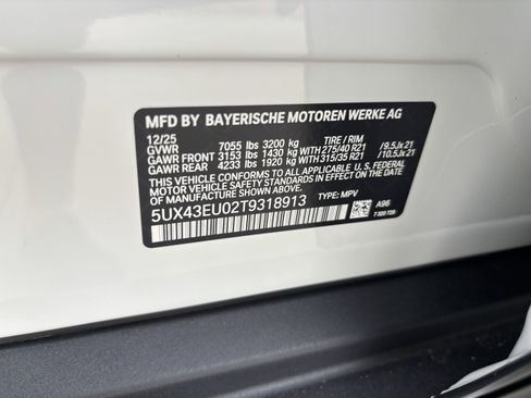 Used 2026 BMW X5 xDrive50e w/ Executive Package image 37