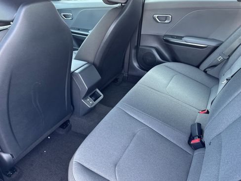 New 2026 Kia K4 LXS image 12