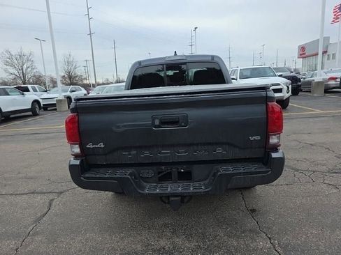 Used 2023 Toyota Tacoma SR image 8
