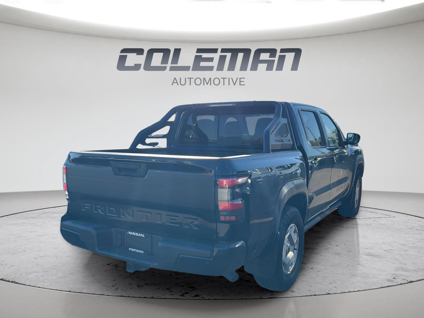 Used 2024 Nissan Frontier SV w/ Hardbody Edition AWD/4WD image 3