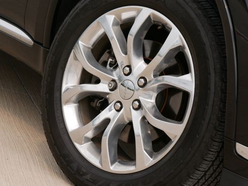 Used 2016 Dodge Durango Citadel w/ Premium Entertainment Group AWD/4WD image 11