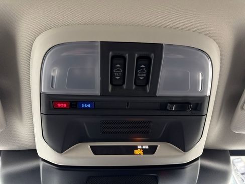 Certified 2025 Subaru Crosstrek 2.5i Limited image 22