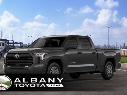 New 2026 Toyota Tundra SR5 w/ SR5 Premium Package