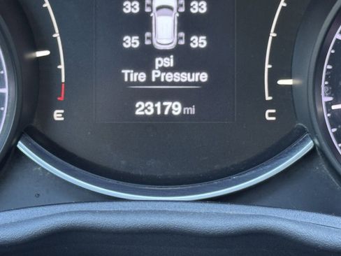 Used 2023 FIAT 500X Pop image 5