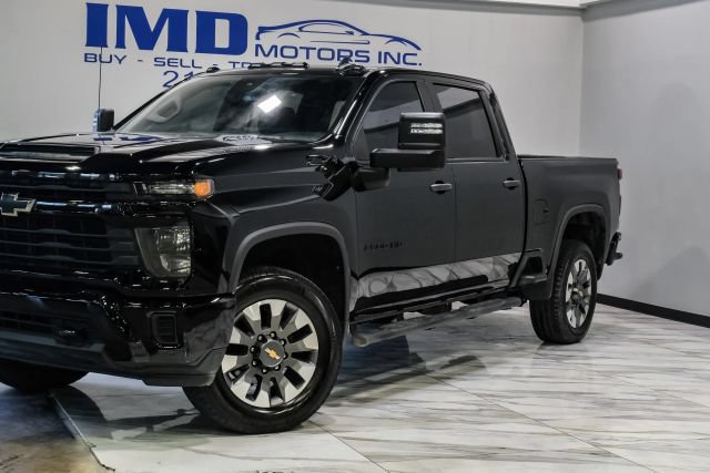 Used 2024 Chevrolet Silverado 2500 Custom w/ Custom Convenience Package AWD/4WD image 7