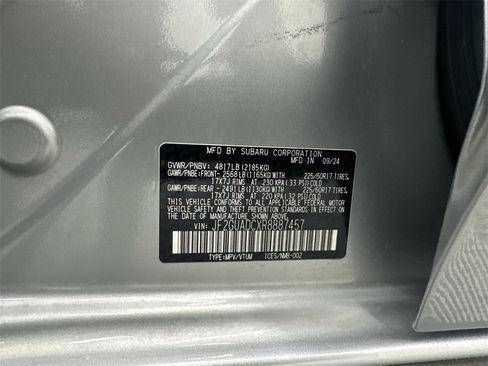 Used 2024 Subaru Crosstrek 2.0i Premium image 34