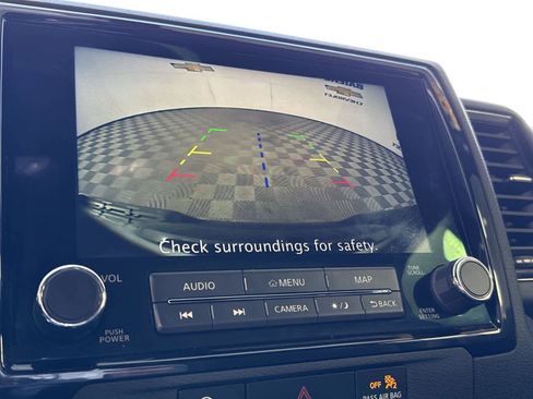 Used 2024 Nissan Frontier PRO-4X w/ Technology Package image 18