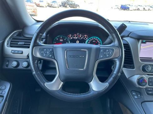 Used 2018 GMC Yukon XL Denali w/ Denali Ultimate Package image 14