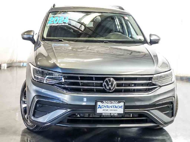 Used 2024 Volkswagen Tiguan S AWD/4WD image 7