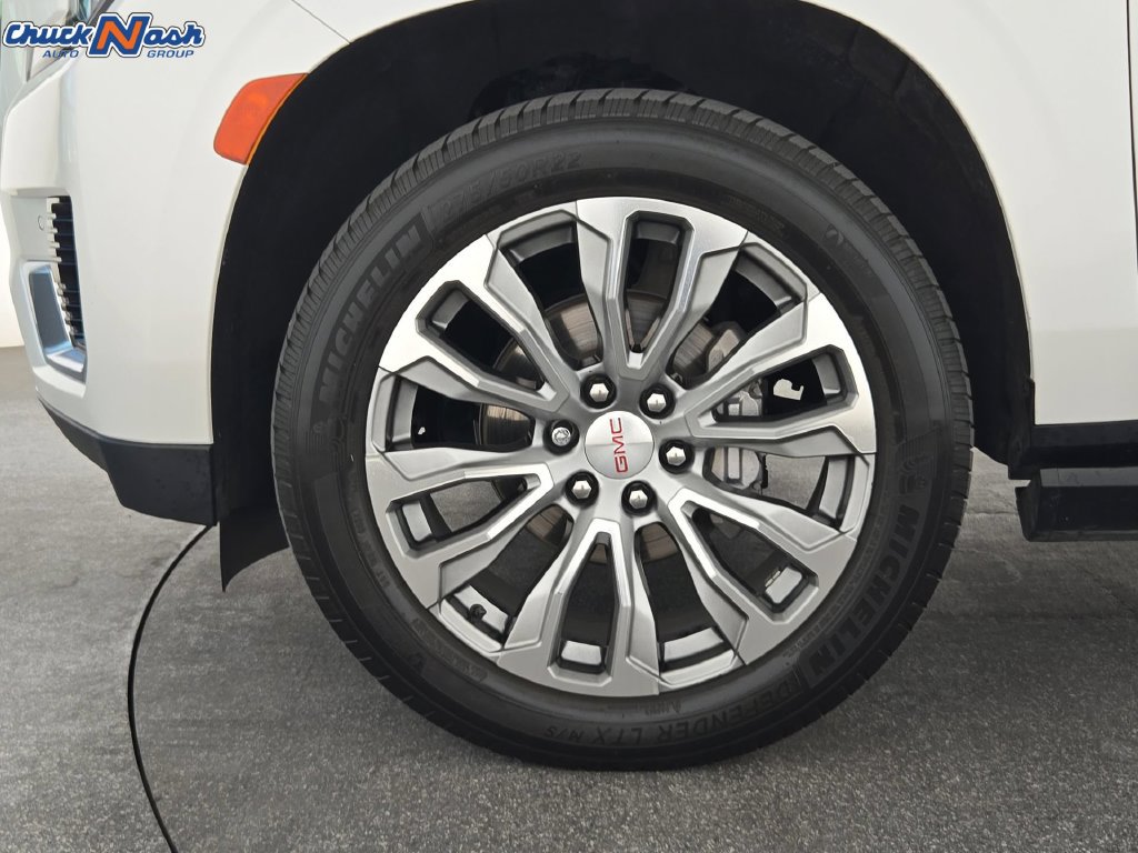 Used 2021 GMC Yukon Denali RWD image 39