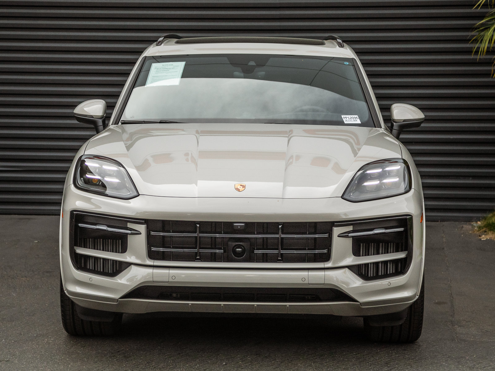 Certified 2026 Porsche Cayenne S AWD/4WD image 7