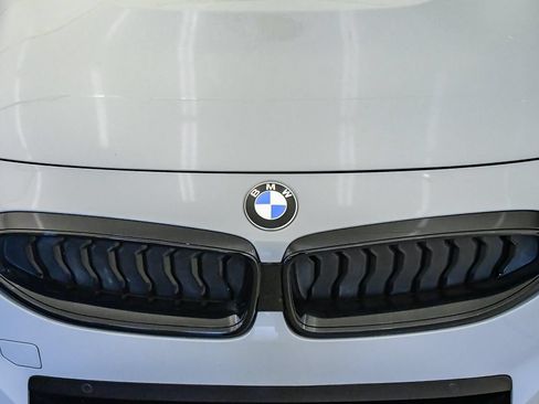 Used 2024 BMW 230i Coupe w/ M Sport Package RWD image 8