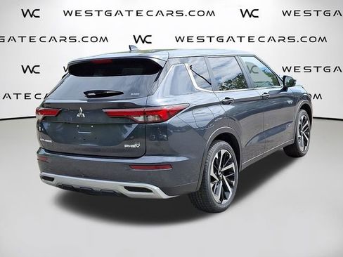 New 2025 Mitsubishi Outlander SE image 5