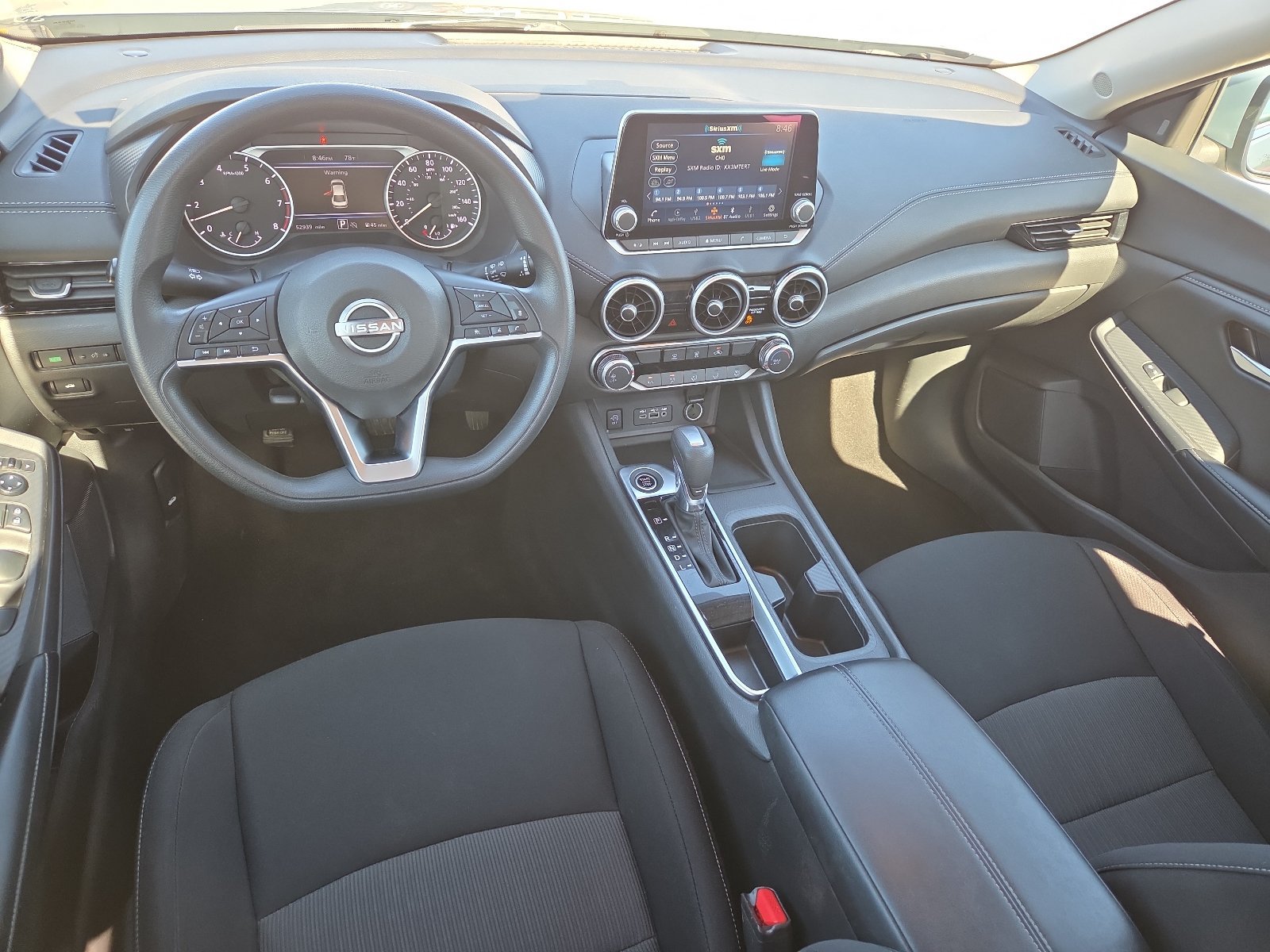 Used 2024 Nissan Sentra SV FWD image 11