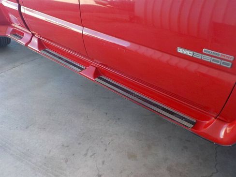 Used 2005 GMC Sierra 3500 SLE w/ Heavy-Duty Power Package image 37