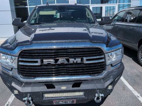 Used 2020 RAM 2500 Big Horn w/ Level 1 Equipment Group AWD/4WD image 9