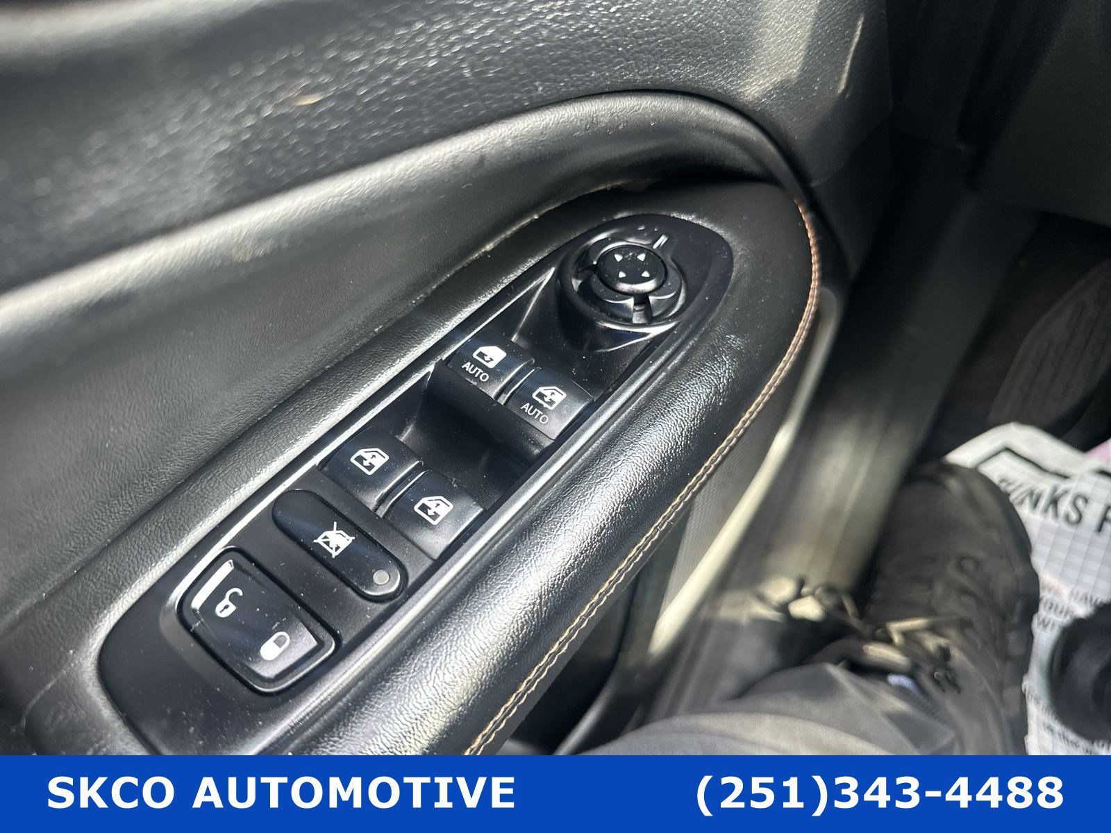 Used 2021 Jeep Compass Limited FWD image 22