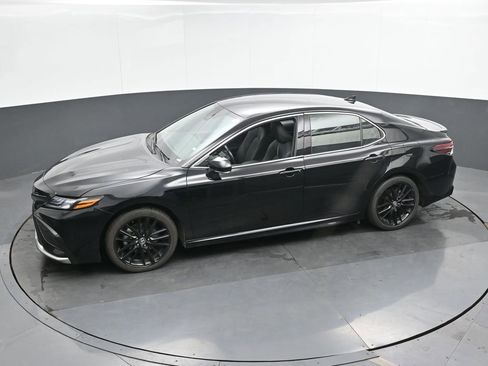 Used 2023 Toyota Camry XSE image 41