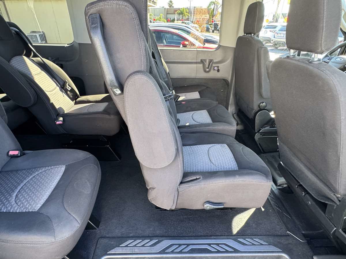 Used 2024 Ford Transit 350 XLT RWD image 19