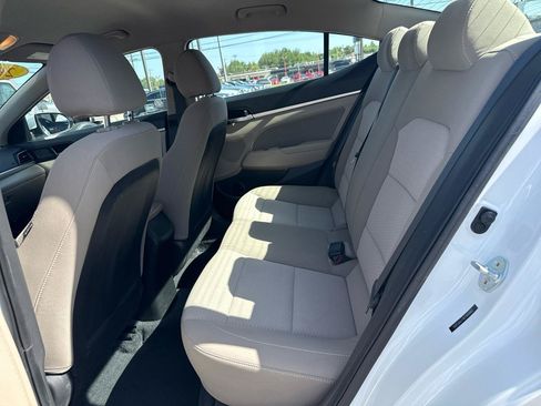 Used 2019 Hyundai Elantra SEL FWD image 13