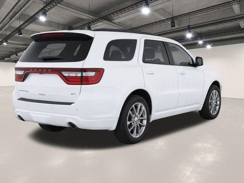 Used 2024 Dodge Durango GT RWD image 4