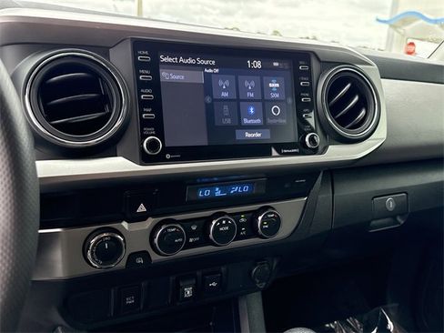 Used 2022 Toyota Tacoma SR5 image 31