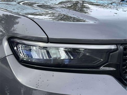 Certified 2023 Jeep Grand Cherokee Altitude image 12