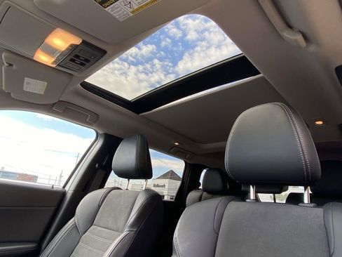 Used 2023 Mitsubishi Outlander SE Black Edition image 16