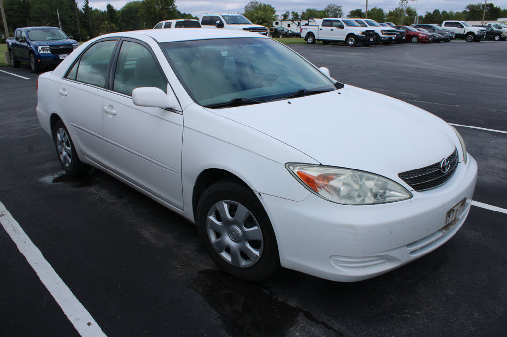Used 2002 Toyota Camry LE FWD image 2