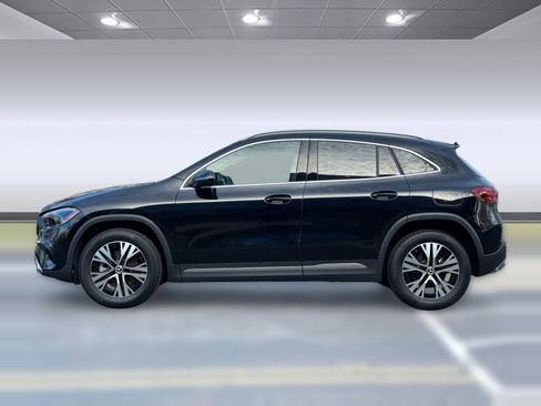 New 2025 Mercedes-Benz GLA 250 image 2