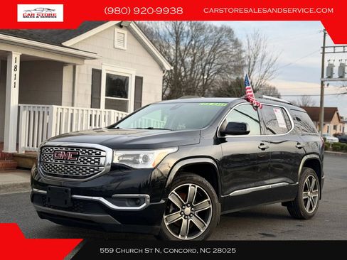 Used 2017 GMC Acadia Denali w/ Technology Package AWD/4WD image 1